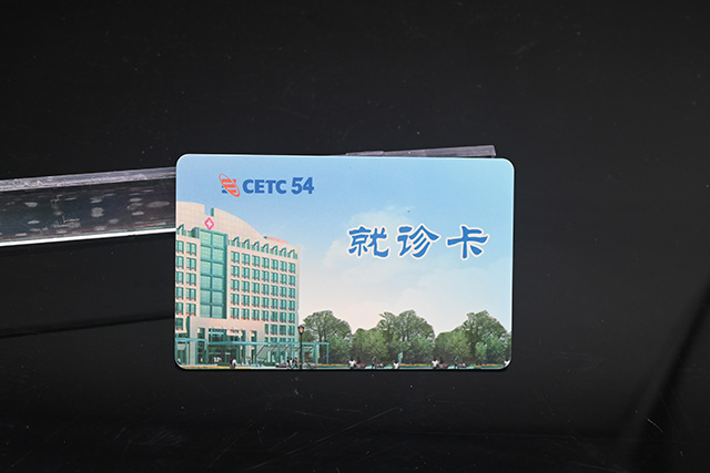 ID門(mén)禁卡與IC卡門(mén)禁卡的區(qū)別--卡立方制卡